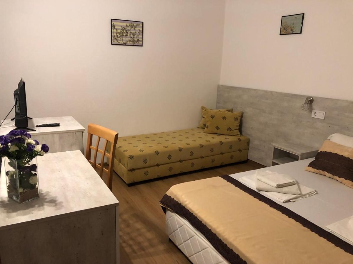 Guest Rooms Southern Nights Warwara Zewnętrze zdjęcie