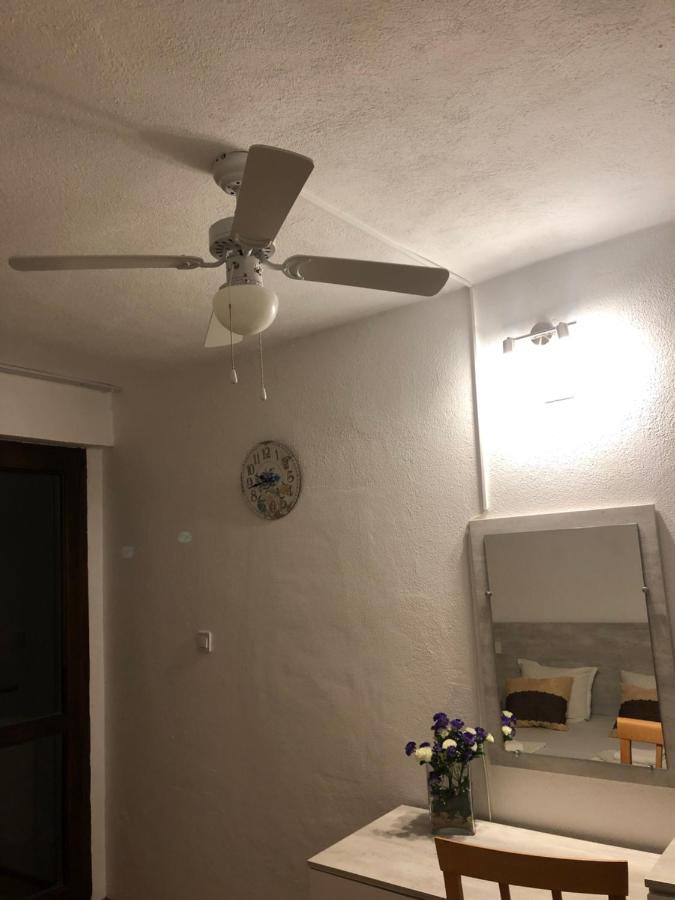 Guest Rooms Southern Nights Warwara Zewnętrze zdjęcie